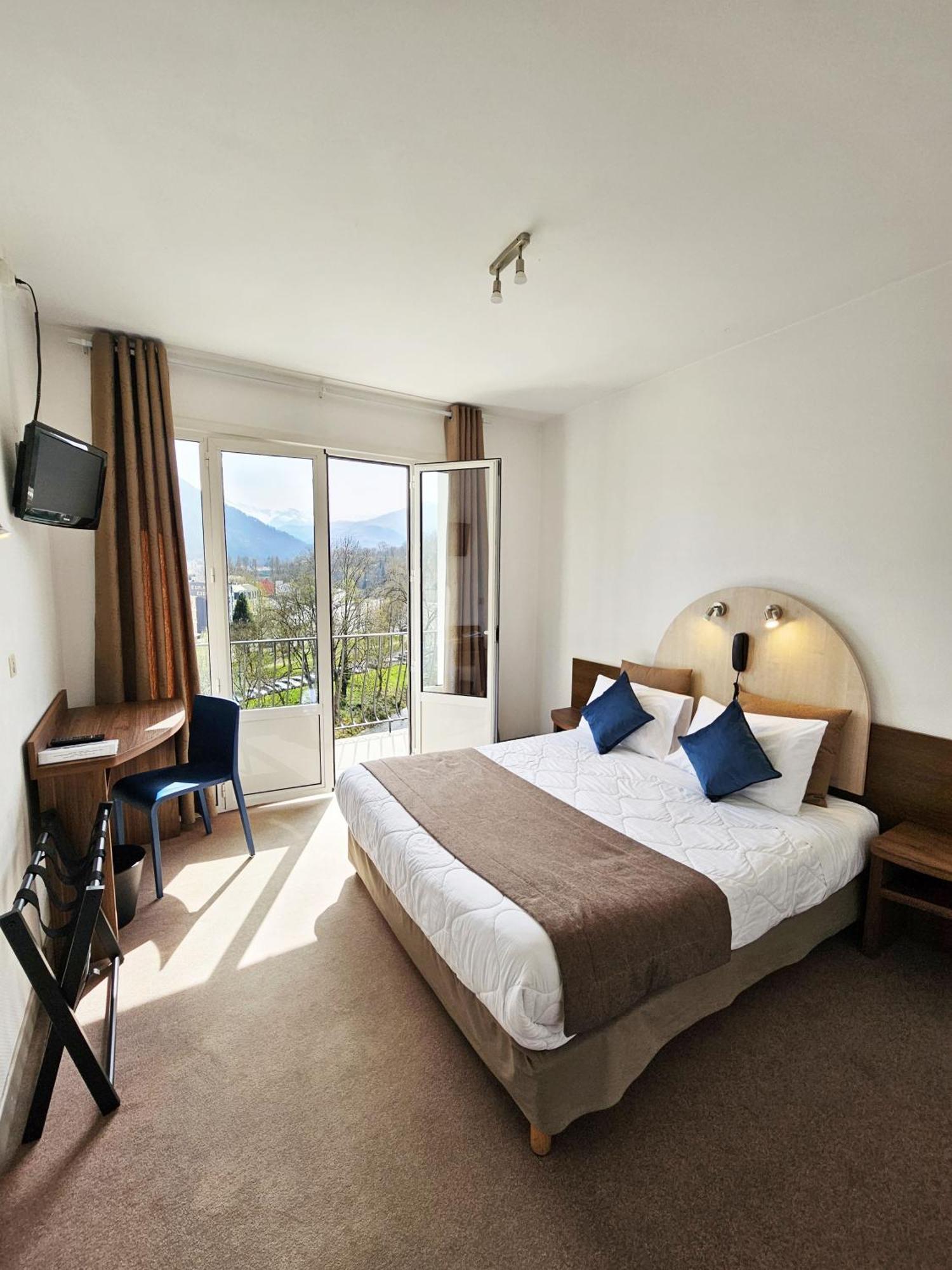 Hotel Adonis Lourdes - Notre Dame De La Sarte Esterno foto