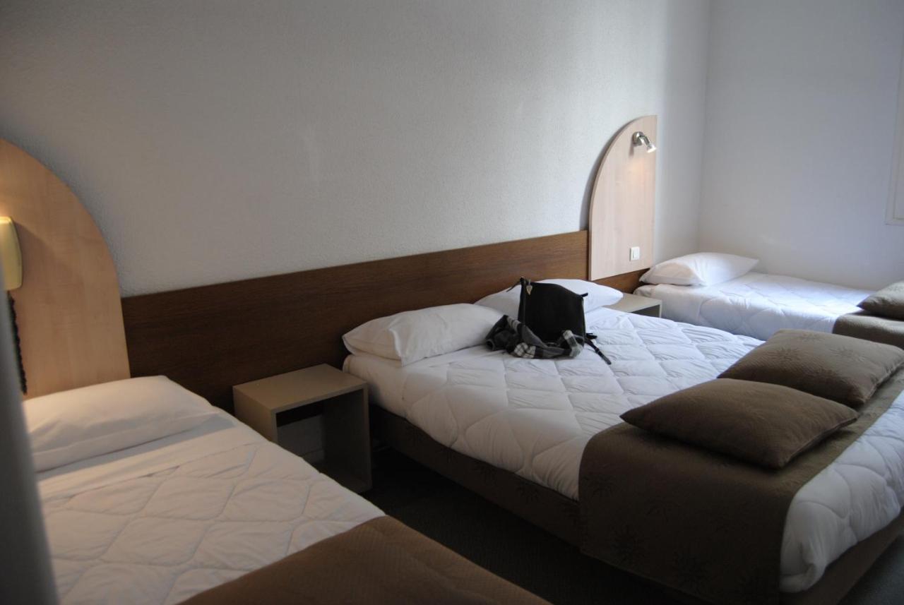 Hotel Adonis Lourdes - Notre Dame De La Sarte Esterno foto
