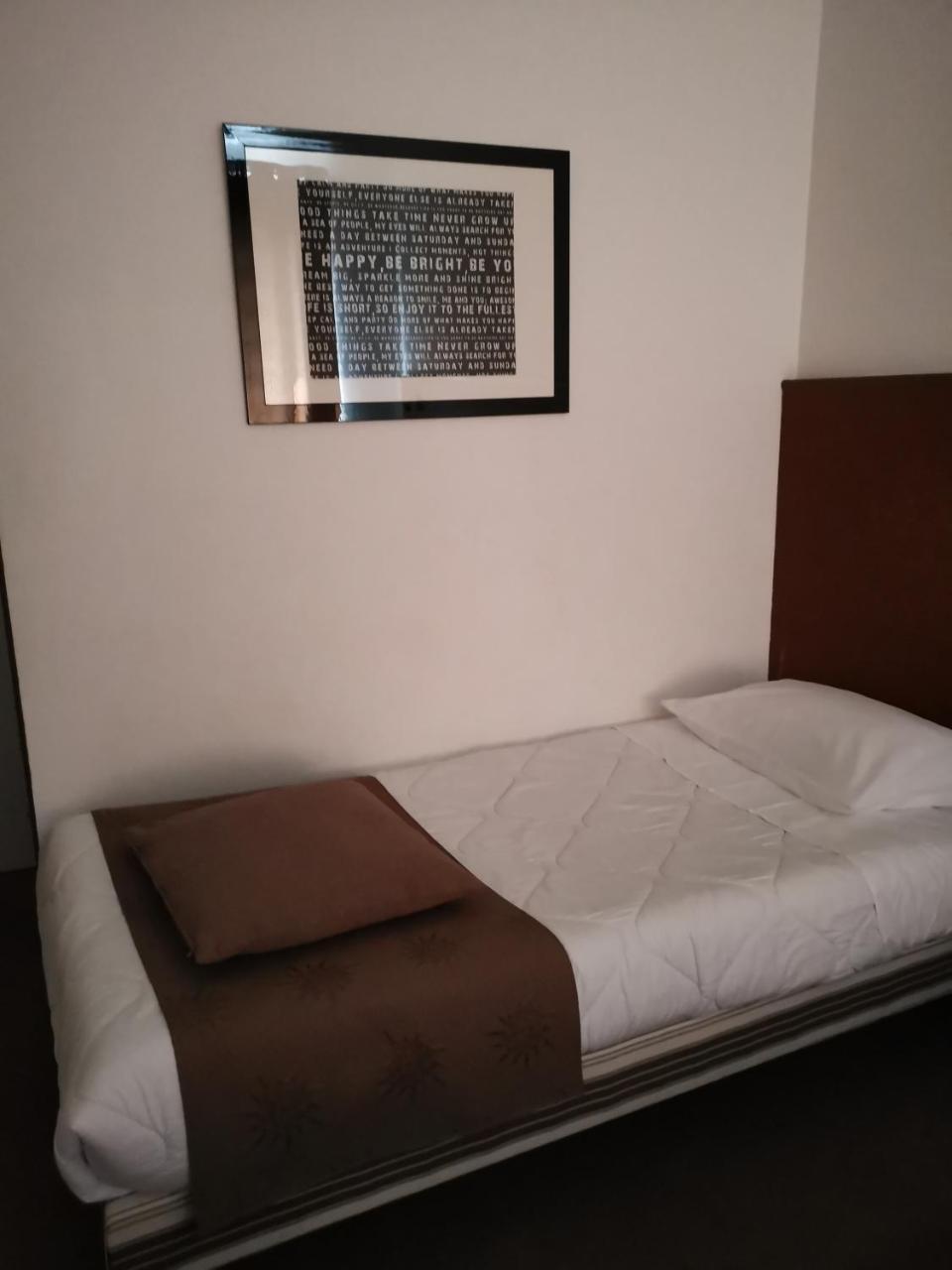 Hotel Adonis Lourdes - Notre Dame De La Sarte Esterno foto